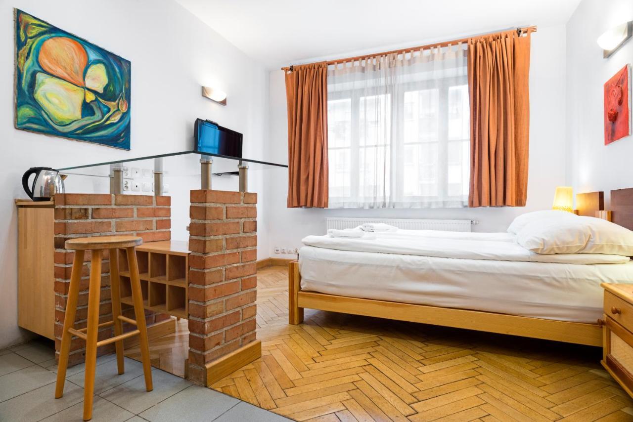 Krowoderska Apartments คราคูฟ ภายนอก รูปภาพ